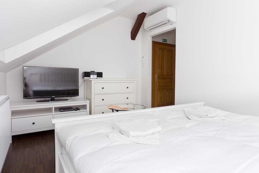 Hotel Havirska Bouda Kutná Hora Pokój zdjęcie